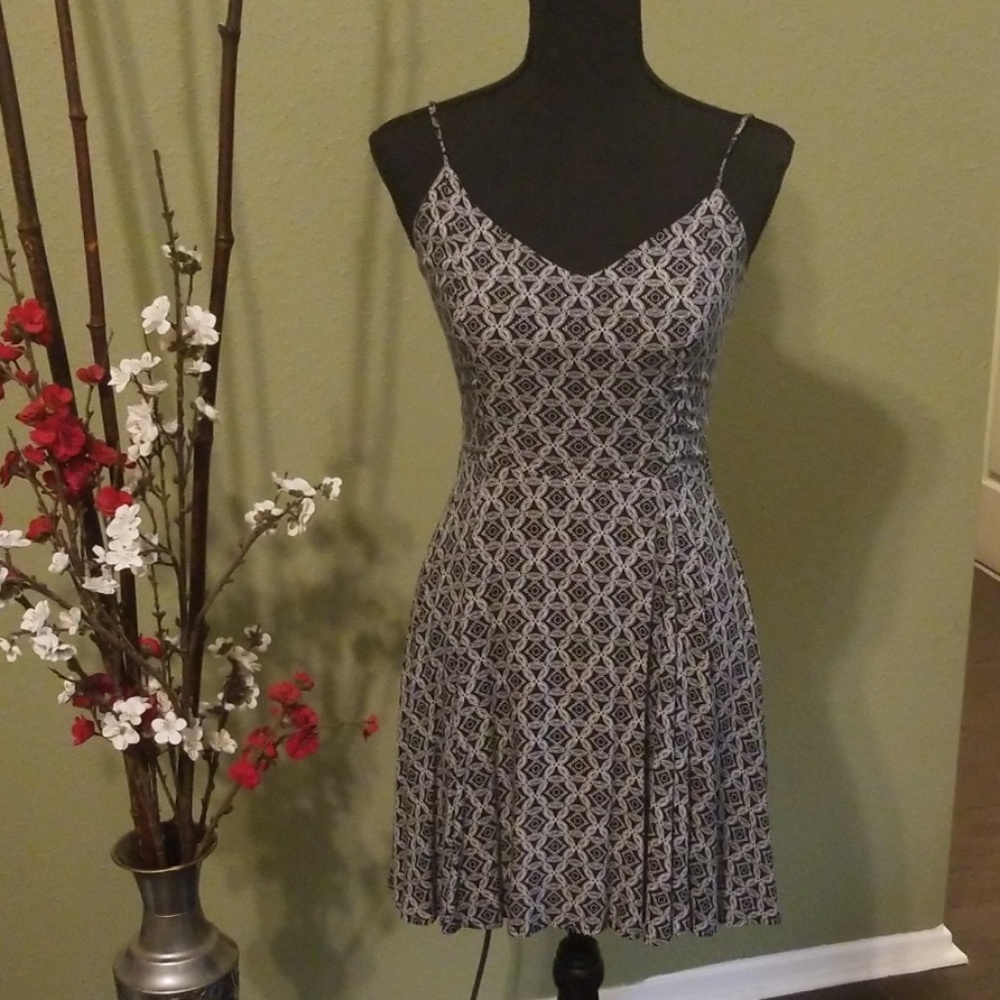 ❤Black and white summer dress